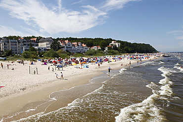 Beach at the Baltic Sea spa of Bansin, Usedom, Mecklenburg-Western Pomerania, Germany, Europe