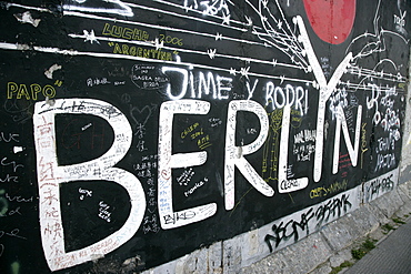 East Side Gallery, Berlin Wall Museum, Berlin, Germany, Europe