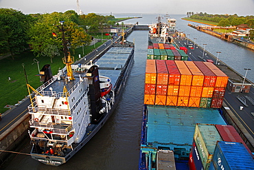 Brunsbuettel Lock of Kiel Canal, Schleswig-Holstein, Germany, Europe