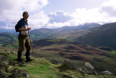 Hill walker in the Snowdonia National Park, Gwynedd, Wales, United Kingdom, Europe