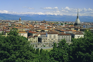 City centre and the Alps, Torino (Turin), Piemonte (Piedmont), Italy, Europe