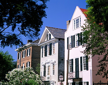 Early 19th century town houses, historic centre, Charleston, South Carolina, United States of America, North America