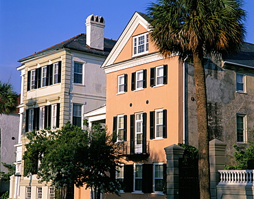 Early 19th century town houses, historic centre, Charleston, South Carolina, United States of America, North America