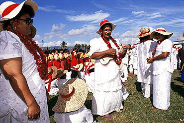 Lady dancers, Independence Day, Apia, Upolu, Western Samoa, Pacific Islands, Pacific