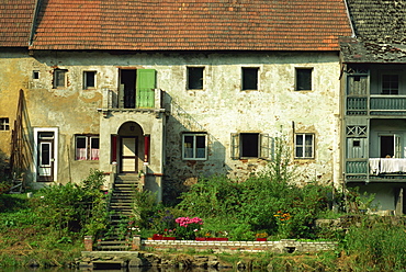 Typical Bohemian house, Rozmberk nad Vltavou, Bohemia, Czech Republic, Europe