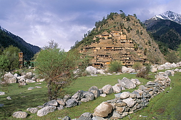 Muslim village of Shaikhananadeh, Bumburet (Bumboret) Valley, Pakistan, Asia