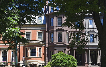 Townhouses in Commonwealth Avenue, Boston, Massachusetts, USA