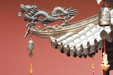 Temple detail, Thian Hock Keng Temple, Chinatown, Singapore, South East Asia