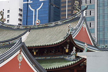 Temple roof detail, Thian Hock Keng Temple, Chinatown, Singapore, South East Asia