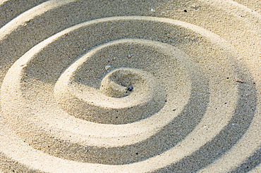 Sand spirals