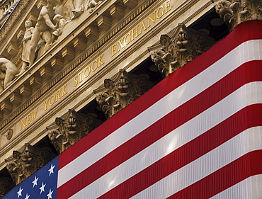 New York Stock Exchange and American flag, Wall Street, Financial District, New York City, New York, United States of America, North America