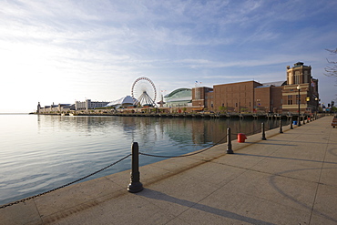 Navy Pier, Lake Michigan, Chicago, Illinois, United States of America, North America