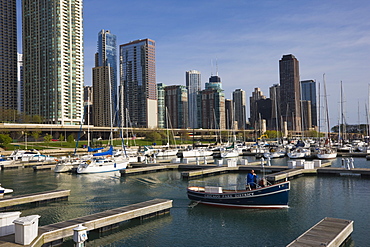 Yacht marina, Chicago, Illinois, United States of America, North America