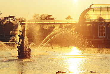 Palm house and fountains at the Royal Botanic Gardens, Kew, London, England, UK