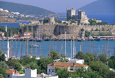 Bodrum and Bodrum Castle, Anatolia, Turkey, Asia Minor, Asia