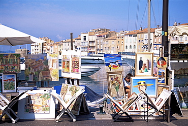 Artists' paintings for sale, St. Tropez, Var, Cote d'Azur, French Riviera, Provence, France, Europe