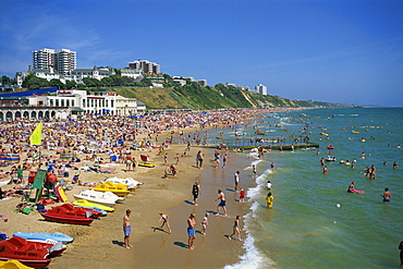 The beach in summer, Bournemouth, Dorset, England, United Kingdom, Europe