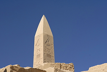 Obelisk, Temple of Karnak, near Luxor, Thebes, UNESCO World Heritage Site, Egypt, North Africa, Africa