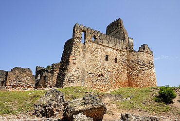 The 19th century Arab fort, Kilwa Kisiwani Island, UNESCO World Heritage Site, Tanzania, East Africa, Africa