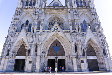 Basilica del Voto Nacional (Basilica of the National Vow), Quito, Ecuador, South America