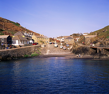 Mullion Cove, Cornwall, England, United Kingdom, Europe