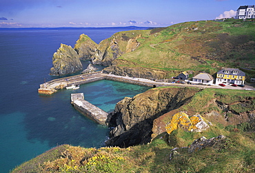 Mullion Cove, Cornwall, England, UK, Europe