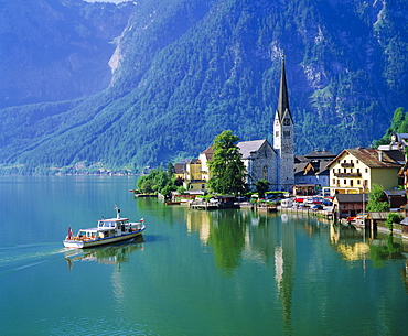 Hallstatt, Salzkammergut, Austria 