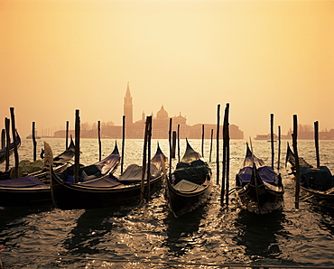 Gondolas and the church of San Giorgio Maggiore, Venice, Veneto, Italy, Europe