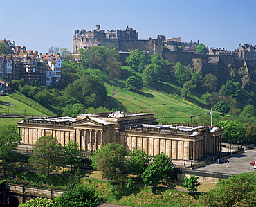 National Gallery and the Castle, Edinburgh, Lothian, United Kingdom, Europe