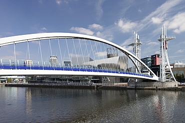 Millennium Lift Bridge, Salford Quays, Manchester, England, United Kingdom, Europe