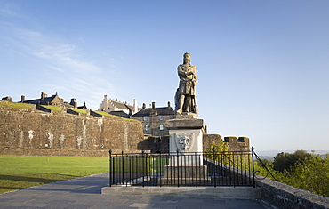 Statue of Robert the Bruce, Stirling Castle, Scotland, United Kingdom, Europe