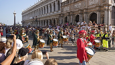 Medieval pageant in Little St. Mark's Square, Venice, UNESCO World Heritage Site, Veneto, Italy, Europe