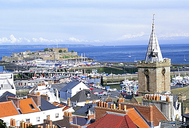 View to Castle Cornet, St. Peterport (St. Peter Port), Guernsey, Channel Islands, United Kingdom, Europe