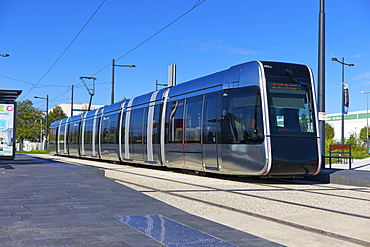 Tram, Tours, Indre-et-Loire, Centre, France, Europe