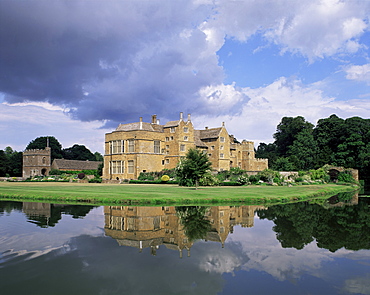 Broughton Castle, near Banbury, Oxfordshire, England, United Kingdom, Europe