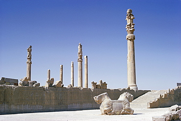 The Apadana (King's audience hall), Persepolis, UNESCO World Heritage Site, Iran, Middle East