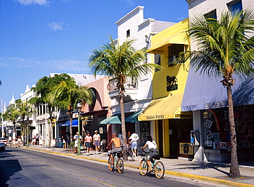 Street scene on Duval Street, Key West, Florida, USA 