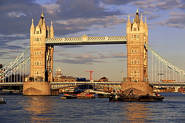 Tower Bridge, London, England, United Kingdom, Europe