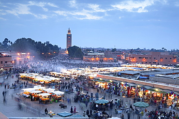 Djemma el Fna square and Koutoubia Mosque at dusk, Marrakech, Morrocco, North Africa, Africa