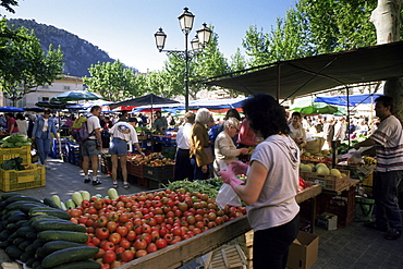 Market, Pollensa, Majorca, Balearic Islands, Spain, Europe