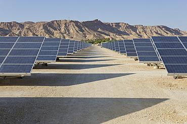 Arava Power solar panel field, Kibbutz Ketura, Southern Arava Valley, Israel, Middle East