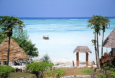 Indian Ocean from the Ras Nungwi Beach Hotel, Zanzibar, Tanzania, East Africa, Africa