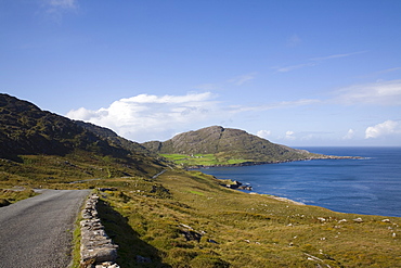 Cod's Head, between Urhin and Allihies on Ring of Beara tourist route, Knocknagallaun, Beara Peninsula, County Cork, Munster, Republic of Ireland, Europe