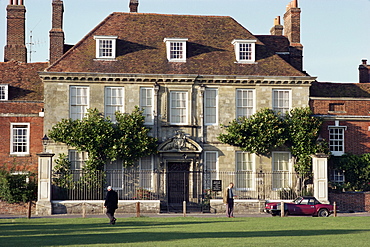 Mompesson House in the Cathedral Precinct, Salisbury, Wiltshire, England, United Kingdom, Europe