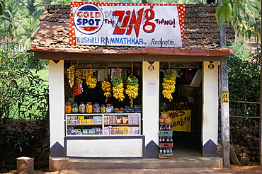 Village shop, Hindu Ponda, Goa, India, Asia