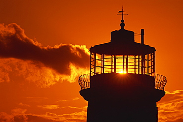 Sun shining through lantern room of Belle Tout, disused lighthouse, Beachy Head, Sussex, England, United Kingdom, Europe