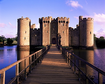 Bodiam Castle, East Sussex, England, United Kingdom, Europe