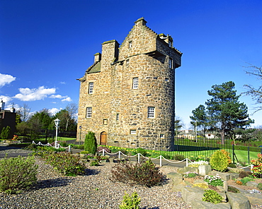 Claypotts Castle, Broughty Ferry, near Dundee, Highlands, Scotland, United Kingdom, Europe