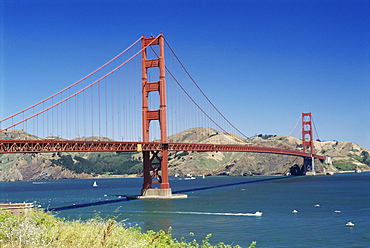 The Golden Gate Bridge, San Francisco, California, United States of America (U.S.A.), North America