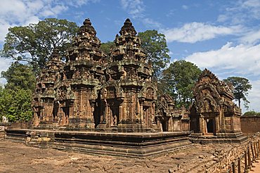 Banteay Srei Hindu temple, near Angkor, UNESCO World Heritage Site, Siem Reap, Cambodia, Indochina, Southeast Asia, Asia